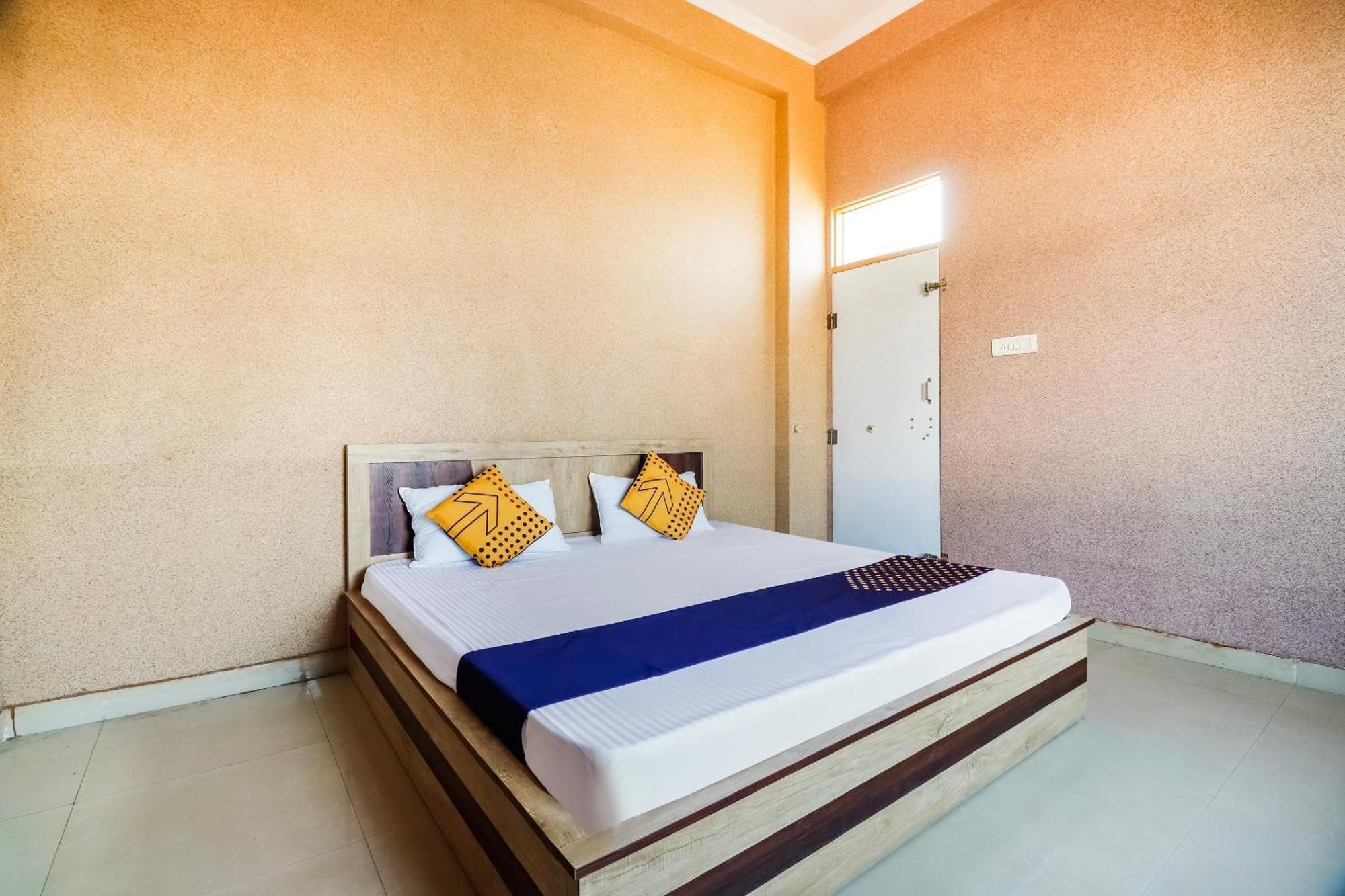 Spot On 68319 Hotel Nakhralo Rajasthan Resort Jaipur Dış mekan fotoğraf