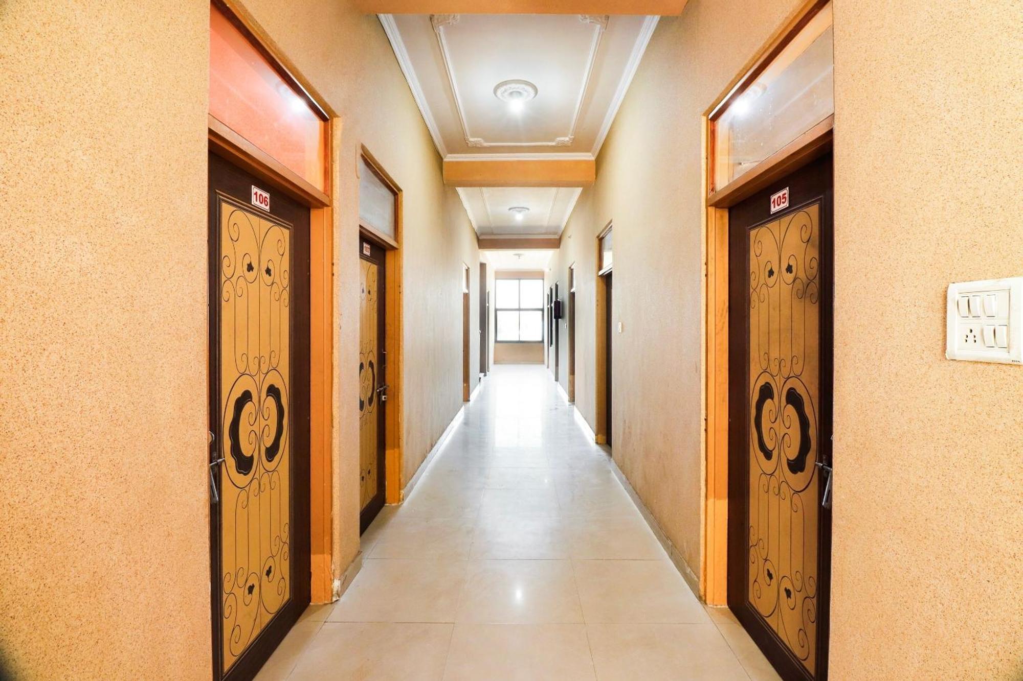 Spot On 68319 Hotel Nakhralo Rajasthan Resort Jaipur Dış mekan fotoğraf